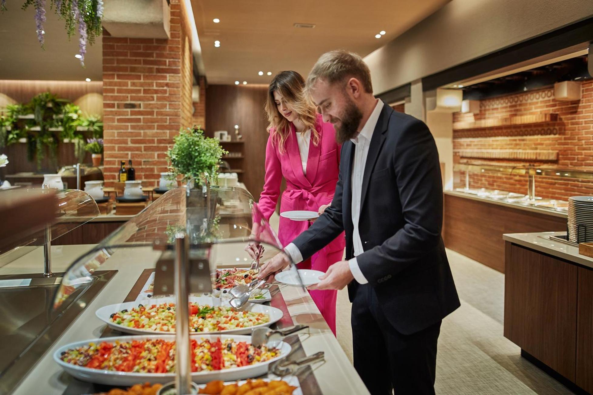 Olive Family Suites - Hotel & Resort Adria Ankaran Ngoại thất bức ảnh